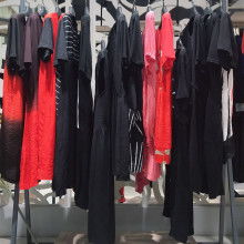 东莞地区箱包服饰钮扣配件五金工厂的专业优势与市场前景