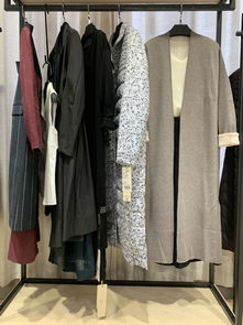 嘉贝逸飞 高端品牌女装批发与折扣店进货指南
