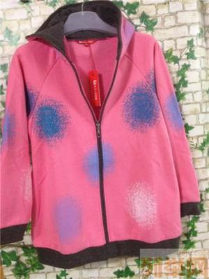 探寻北京便宜尾货服装批发 外贸春夏装工厂库存采购指南